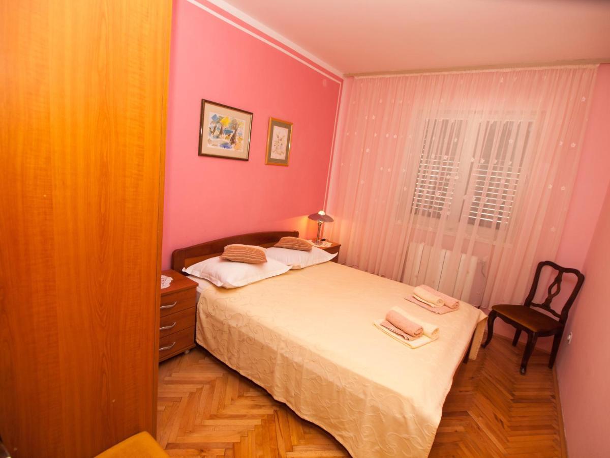 Roza Apartment *